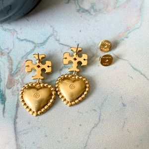 Tory Burch Roxanne Heart Shell Gold Earrings